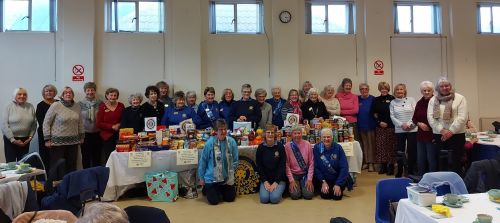 3 Thanet clubs with the 500+ items for the food bank collected on WIW day